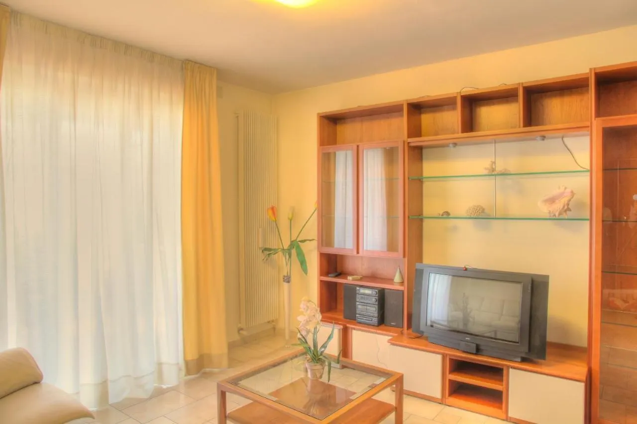 Appartamento Elisabetta 100 Mq Con Vista Mare E Parcheggio Pietra Ligure Apartment